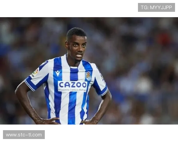 伊萨克如何以技术型9号重新定义现代中锋角色